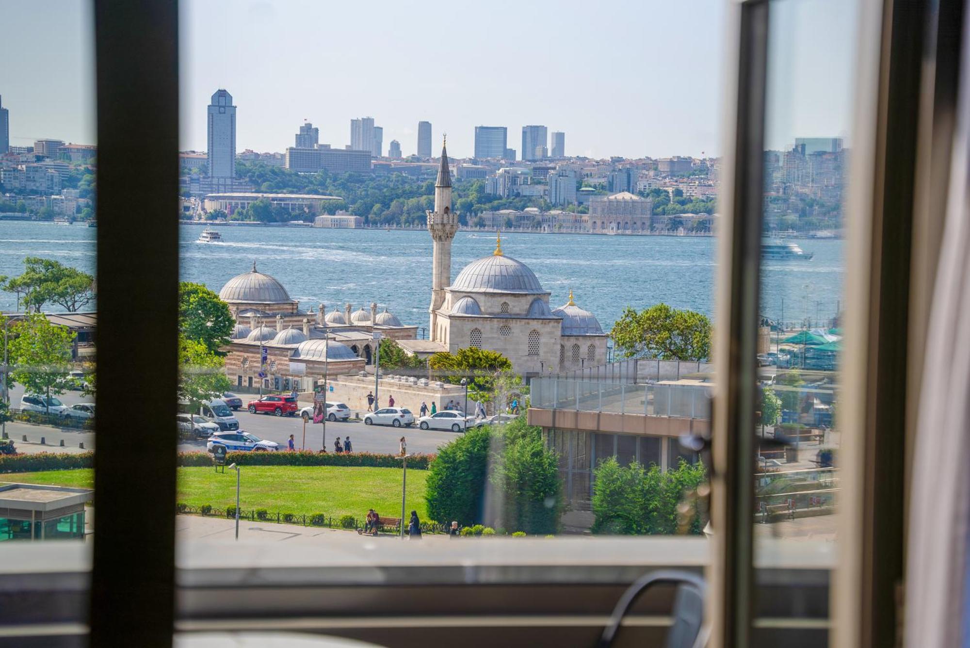 The Palm Bosphorus Otel *